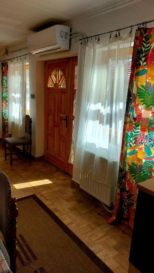 Mandula Apartman Σέγκεντ Εξωτερικό φωτογραφία